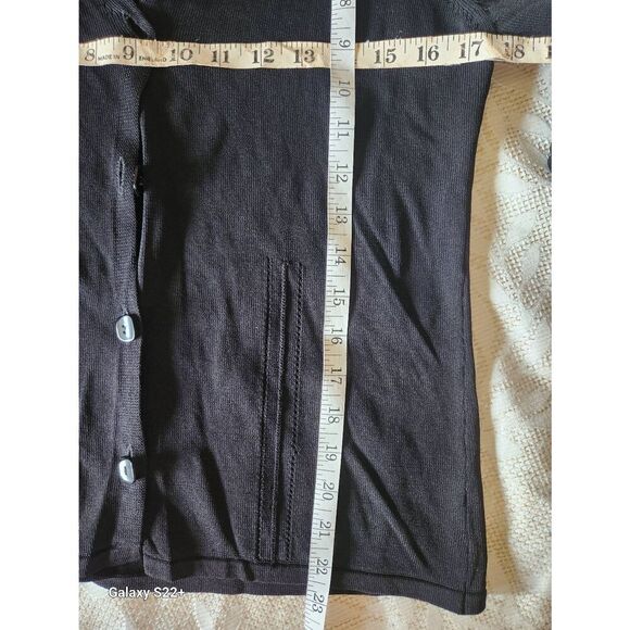 C26 Joseph A dressy button-up sweater - Picture 7 of 7